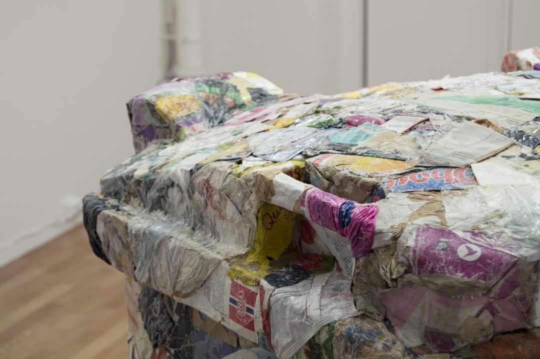 Waste container — image 2