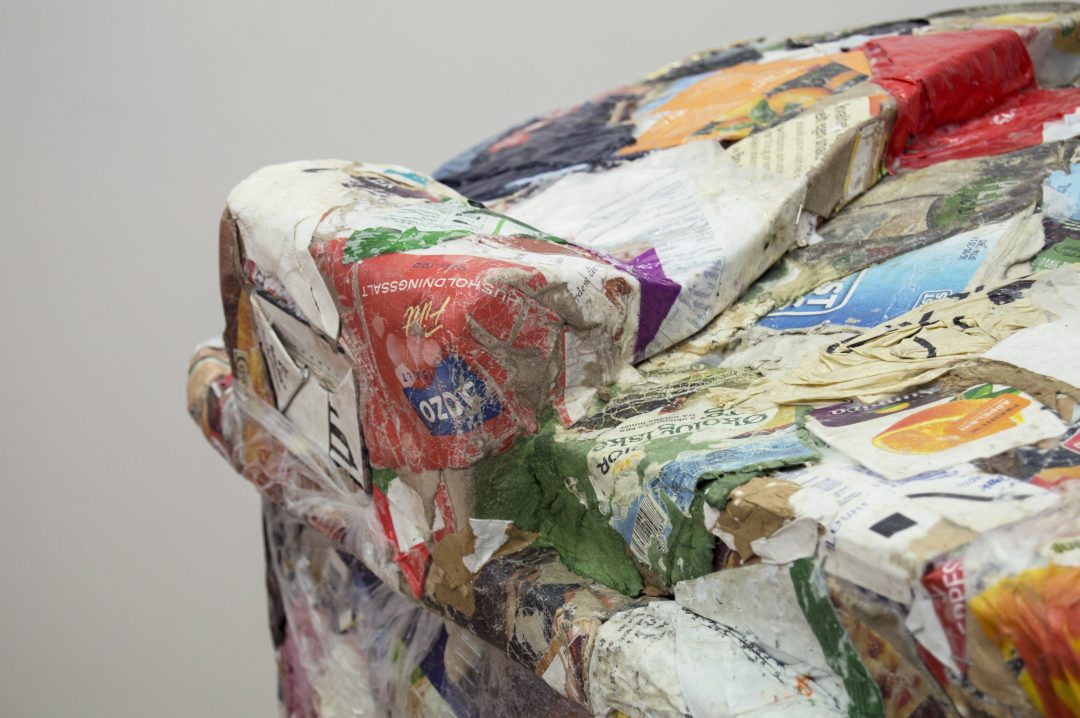 Waste container — image 3