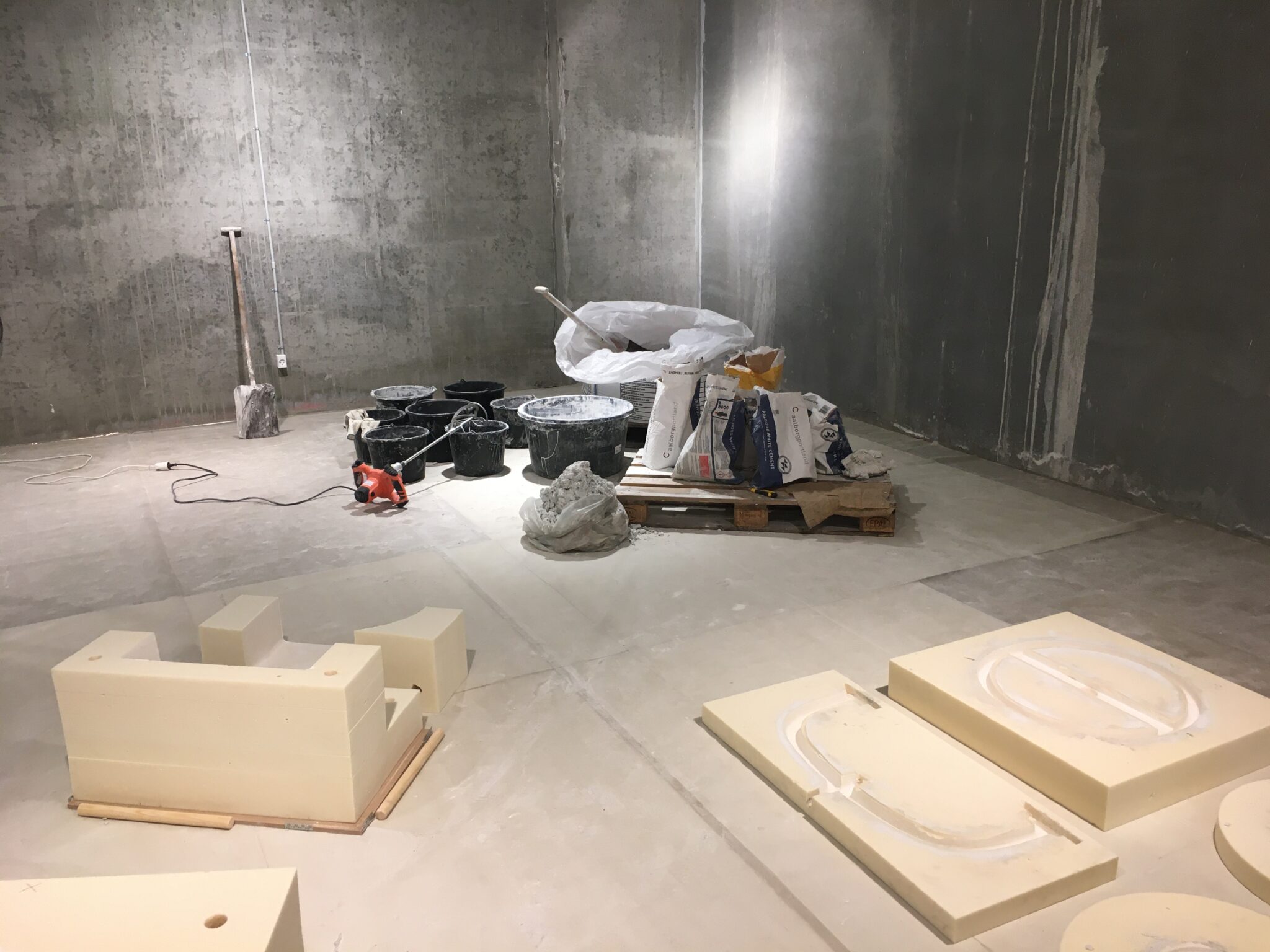 Flydende konsistenser løber altid nedad — image 4