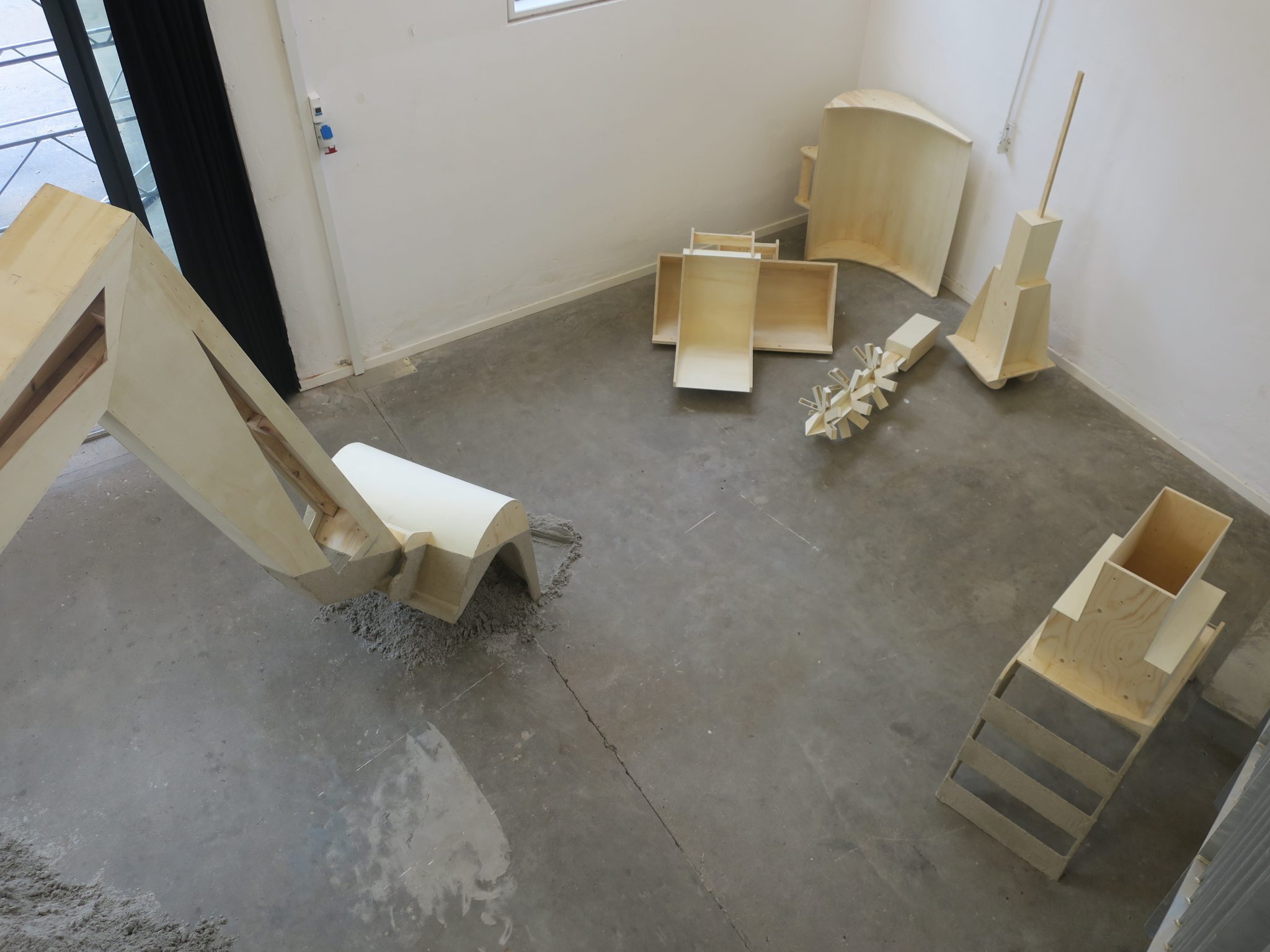 Drømmer gravemaskiner om sand? — image 5